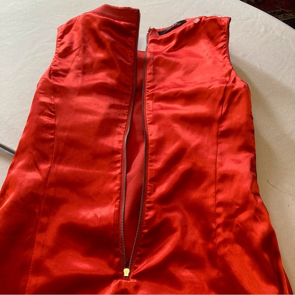 Tahari Womens Sheath Knee Length Lined Sleeveless CrewNeckline Size 4 Dress. - Picture 10 of 10